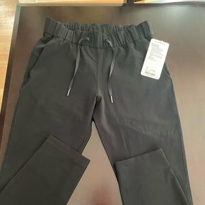Lululemon On The Fly Pant
